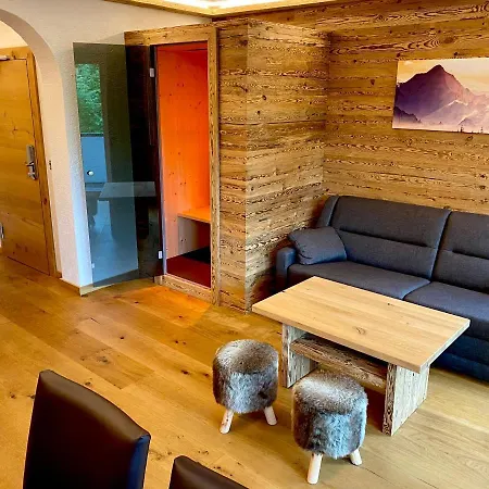 Almhof Kitzlodge - Alpine Lifestyle فندق